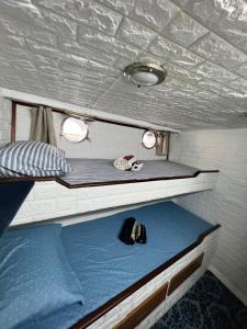 Boat & Breakfast Alicudi img11