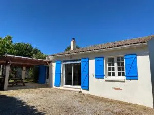 Maison Vendéenne à 10 min de la mer - Avrillé