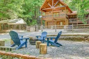 Bear Claw Lodge - Lucius