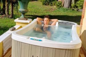Château de Larunque, 15 p, piscine spa tennis - plages 30 mn