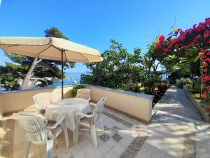Sea View Apartment Macolic