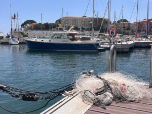 Bateaux-hotels Superbe YACHT LUXE familial a St Jean Cap-Ferrat. : photos des chambres