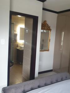 2Bedroom Luxury hotel apartment Fourways