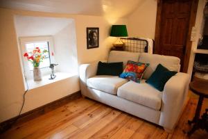 Cosy Apartment Explore The AreaEnjoy our Pub