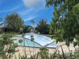 Maison Familiale avec Piscine Privée et Parking à Angles - FR-1-336-120 - Saint-Hilaire-la-Forêt