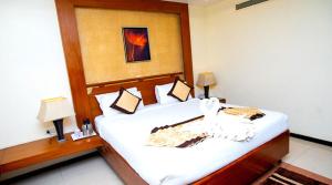 Simran Heritage(Business Hotel