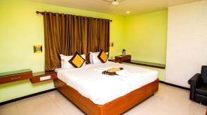 Simran Heritage(Business Hotel
