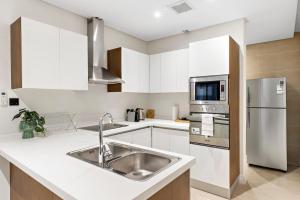 Mabaat-Executive 3BR-Al Malqa - 384