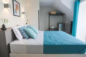 Joya Ofrynio Stylish Suites