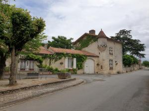 B&B / Chambres d'hotes Tusson, Charente - Bed & Breakfast - Large King Room : photos des chambres