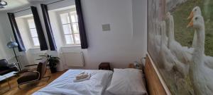 Comfort Triple Room with Shower room in Konšelský šenk Domažlice