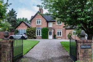 Pelham Grove - Wroxeter