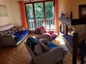 B&B / Chambres d'hotes LA BOULZANE : photos des chambres