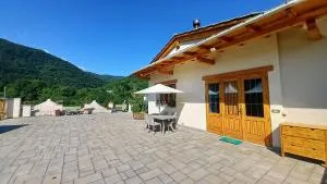 vallemaira house CASA BELVEDERE LUCE & SOLE 10 POSTI LETTO - Macra