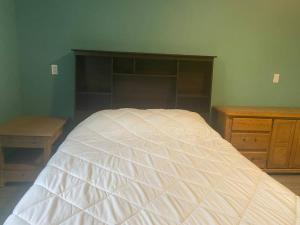 Nicely Secluded Home in a Convenient Location