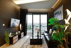 Estella Heights Saigon City View 2BR Apartment & Pool, Ho Chi Minh City