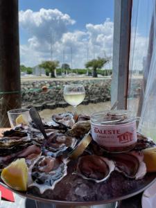 Appartements Au coeur du Bassin d'Arcachon,tres bel appartement avec terrasse : photos des chambres