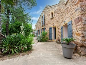 Maisons de vacances Tranquil holiday home in Cebazan with private pool : photos des chambres