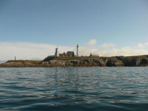 Maisons de vacances Holiday Home in Plouarzel near Sandy Beach : photos des chambres