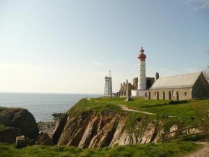 Maisons de vacances Holiday Home in Plouarzel near Sandy Beach : photos des chambres