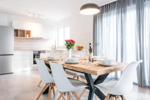 Lions Beach Starlight Apartment