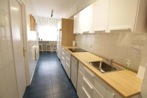 Piso con vistas a la playa de Laredo - APARTAMENTO BELLAVISTA