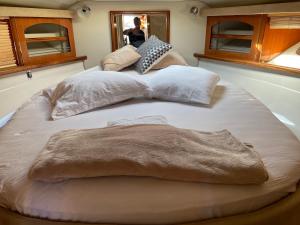 Bateaux-hotels Superbe YACHT LUXE familial a St Jean Cap-Ferrat. : photos des chambres