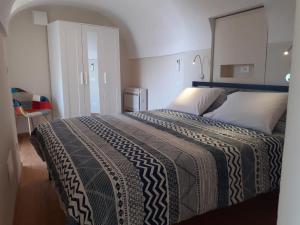 Chic Coastal Hill Escape