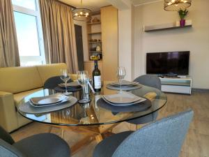 PANORAMIC ApartHotel Pool & Spa Mamaia Nord
