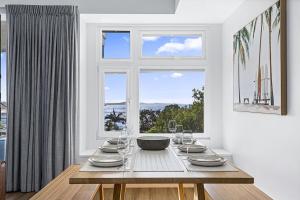 Bluehaven Woolgoolga - Brand New, Ocean Views, 200m Stroll to Beach and Restaurants!