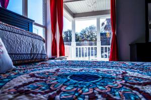 Luxury Pet Friendly Home In Houston NearDowntown Attractions - 2707B