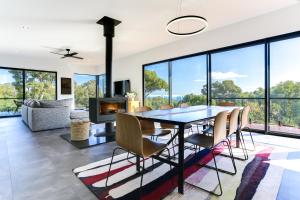Carpe Artes -architectural bushland home, Marg Riv
