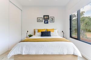 Carpe Artes -architectural bushland home, Marg Riv