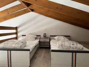 Appartements Appartement Dolus-d'Oleron, 2 pieces, 4 personnes - FR-1-246A-129 : photos des chambres