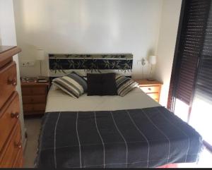 Coqueto ático con vistas al mar