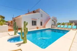 Villa Carolima - Heated Pool - Casas de Torrat