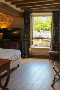 Hotels Moulin de Fourges : photos des chambres