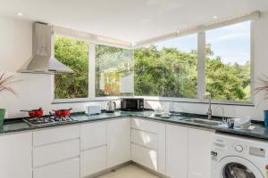 El Tesoro 2BHK Elegant Apartments in Siolim with Pool- 10 mins Drive to Assagao by The Blue Kite