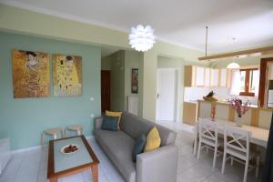 Mel Studio 2 (kalamaki)