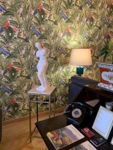 Largo da Rainha, Guesthouse