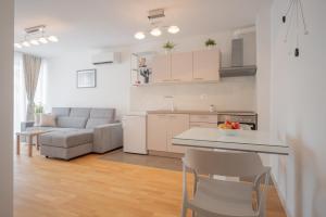 Luxury Apartment Solinka With Private Parking