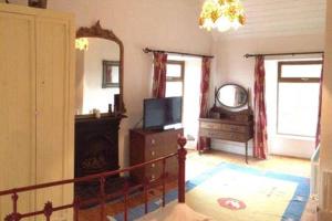 The Old Barracks,Caherdaniel