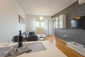 Apartman E&T **** 