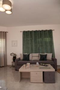 Meraki Beautiful apartment near the sea