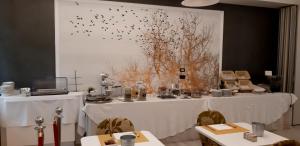 Continental Urban Art Hotel