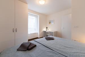 Tramontana and Maestral