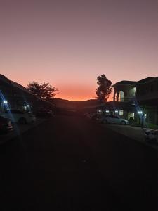 Hotel-styled apartment Spare room shared space Fourways