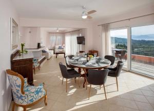 Spacious House with extraordinary view in Corfu