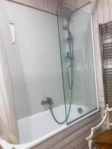 Appartements Le Campus Victoria I - Train Station & Isabey St - 70m2 : photos des chambres