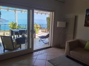 Taormina Romantic Apartment by Taormina Holidays